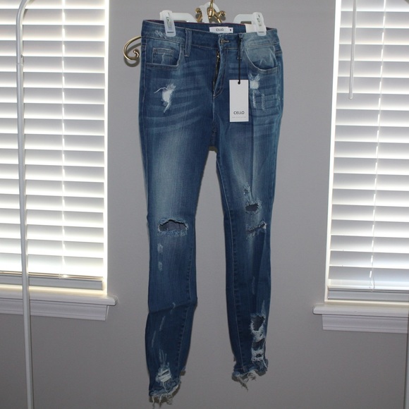Cello Destroyed Ankle Cutout Skinny Cropped Jeans - Picture 11 of 16